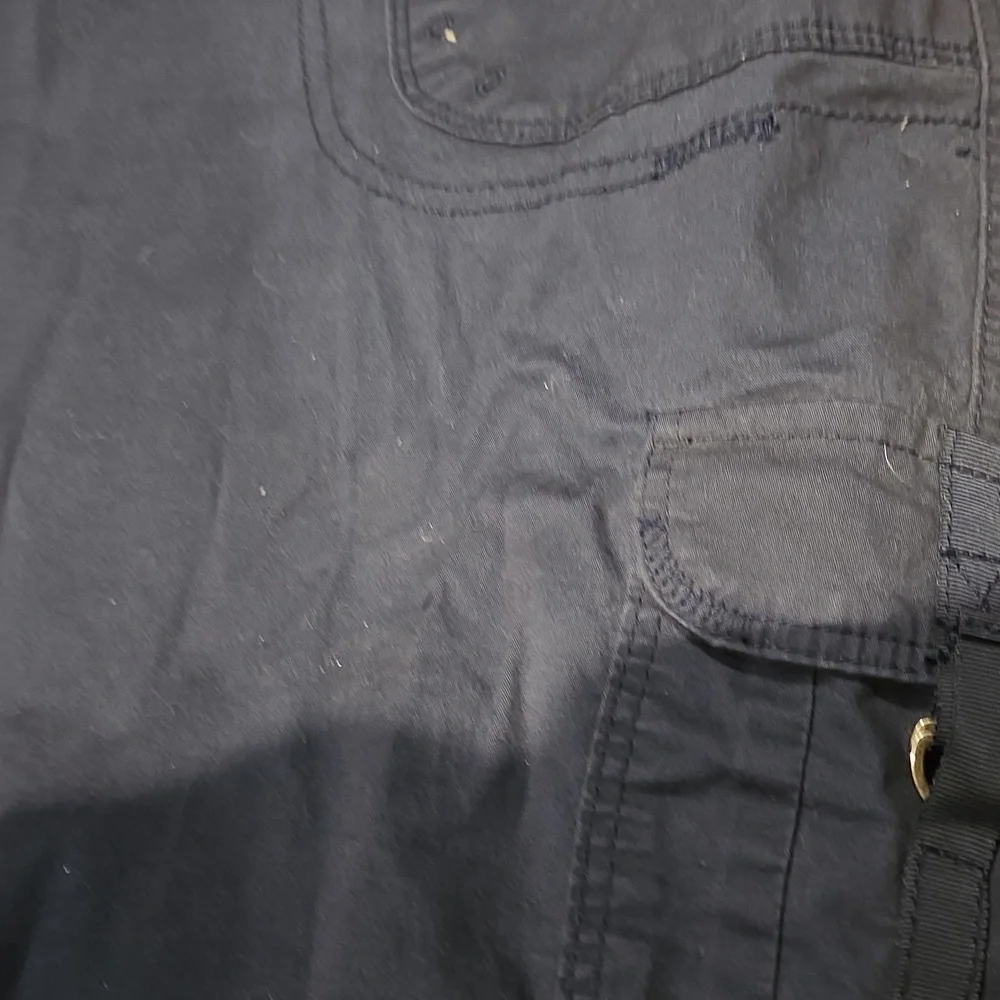 Navy Cargo Capri Sz 20W - Picture 3 of 8